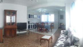 A Beautiful spacious Two Bedroom Apartment CB8EV